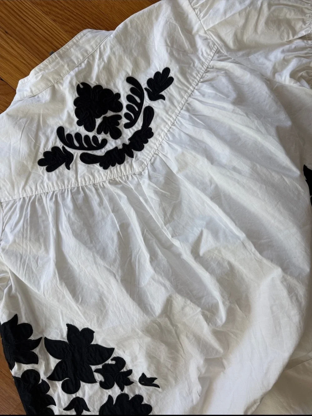 Anthropologie Puff-Sleeve Embroidered Swing Blouse Size L